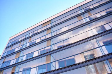 Yeni apartman güneşli