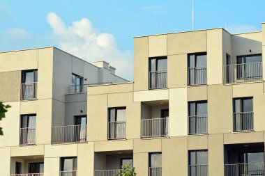Yeni apartman güneşli