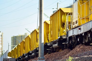 İnşaat tren. Demiryolu İnşaatı.