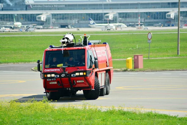 Warsaw Poland July 2018 Fire Brigade Chopin Airport — Stock Photo, Image