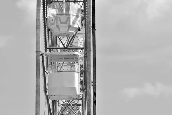 Ferris Wheel Sky Black White — Stock Photo, Image