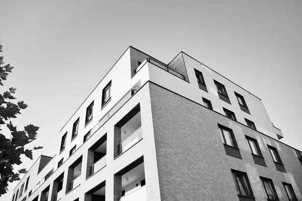 Moderno Edificio Apartamentos Exterior Blanco Negro — Foto de Stock