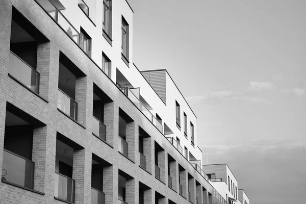 Apartamento Moderno Edifício Exterior Preto Branco — Fotografia de Stock