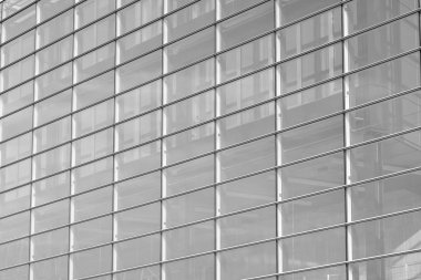 Modern ofis binası duvar yapılmış çelik ve cam. Siyah ve beyaz.