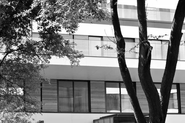 Modern Apartment Building Exterior Black White — Stock Photo, Image