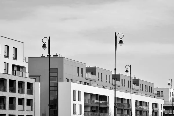 Moderno Edificio Apartamentos Exterior Blanco Negro — Foto de Stock