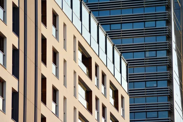 Zeitgenössisches Wohnhaus Außen Tageslicht — Stockfoto