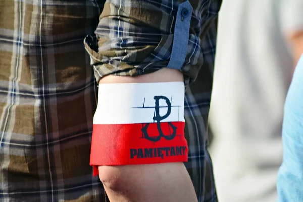 Varşova, Polonya. 1 Ağustos 2018. Varşova Ayaklanması yıldönümü kutlaması. Roma Dmowski roundabout.