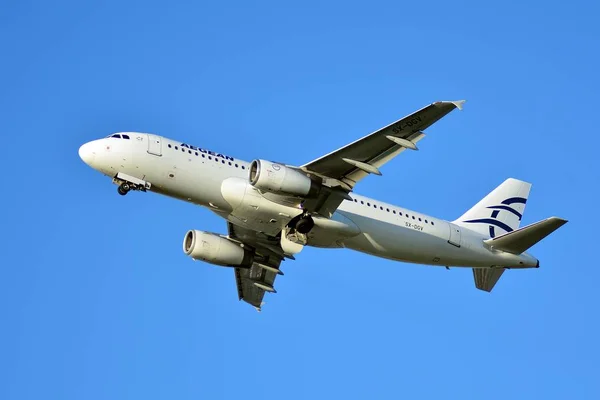 Varsóvia Polónia Agosto 2018 Avião Dgv Aegean Airlines Airbus A320 — Fotografia de Stock