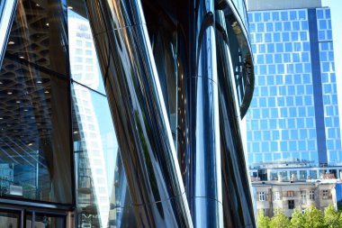 Ofis Binası Kapatma