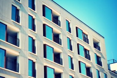 Soyut en az tarzı mimari arka plan. Modern bina cephe detay. Retro renkleri stilizasyon