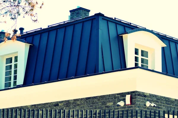 Einfamilienhaus Retro Stilisierter Bunter Filtereffekt — Stockfoto