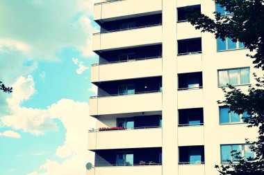 Modern apartmanın dış. Retro renkleri stilizasyon