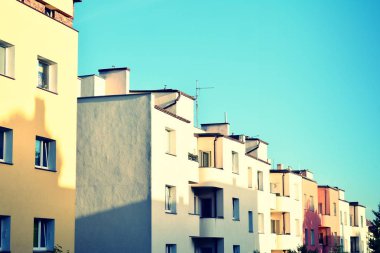 Modern apartmanın dış. Retro renkleri stilizasyon