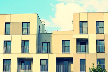 Modern apartmanın dış. Retro renkleri stilizasyon