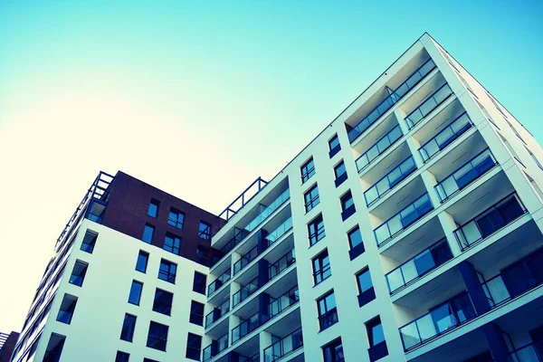 Modern apartmanın dış. Retro renkleri stilizasyon