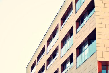 Modern apartmanın dış. Retro renkleri stilizasyon