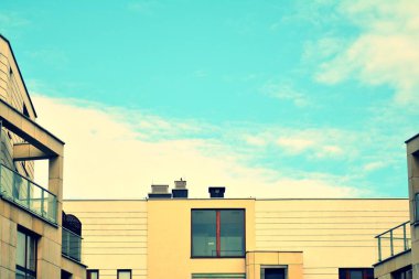 Modern apartmanın dış. Retro renkleri stilizasyon