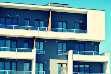 Modern apartmanın dış. Retro renkleri stilizasyon