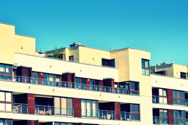 Modern apartmanın dış. Retro renkleri stilizasyon