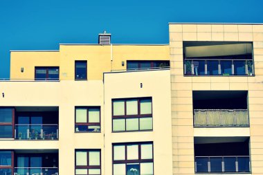 Modern apartmanın dış. Retro renkleri stilizasyon