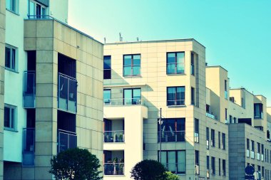 Modern apartmanın dış. Retro renkleri stilizasyon