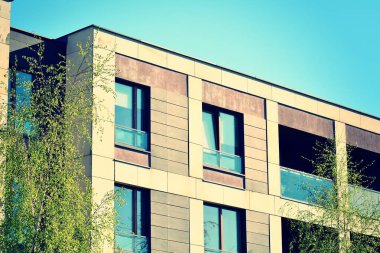 Modern apartmanın dış. Retro renkleri stilizasyon