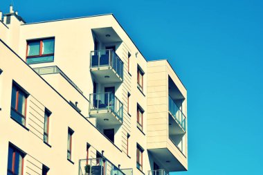 Modern apartmanın dış. Retro renkleri stilizasyon