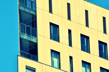 Modern apartmanın dış. Retro renkleri stilizasyon
