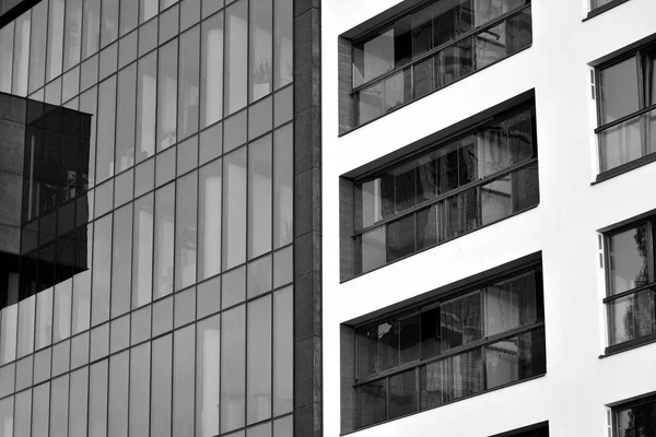 Modern Apartment Building Exterior Black White — Stock Photo, Image