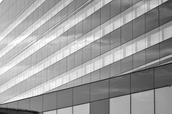 Moderno Edificio Oficinas Pared Acero Vidrio Blanco Negro —  Fotos de Stock