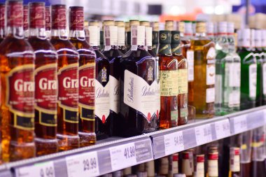 Varşova, Polonya. 3 Eylül 2018. İç süpermarket Lidl. 