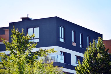 Çağdaş mimarinin soyut parçası. Konut modern bina
