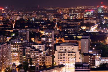 Modern ofis geceleri. Gece ışıkları, Şehir Ofisi şehir merkezinde, cityscape görünümü oluşturma