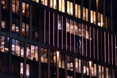 Modern ofis geceleri. Gece ışıkları, Şehir Ofisi şehir merkezinde, cityscape görünümü oluşturma