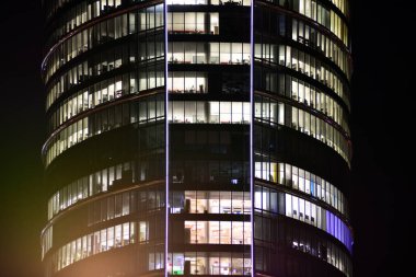 Modern ofis geceleri. Gece ışıkları, Şehir Ofisi şehir merkezinde, cityscape görünümü oluşturma