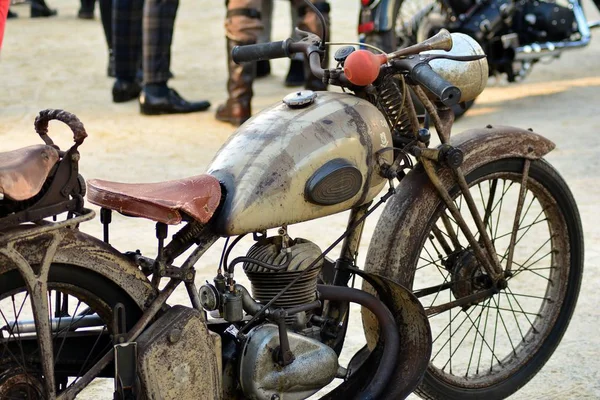老式摩托车背景 — 图库照片