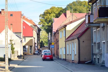 Trzcinsko-Zdroj, Poland.8 Ekim 2018. Batı Polonya - eski kötü Schonfliess Trzcinsko-Zdroj kasabasında eski kentsel binalar
