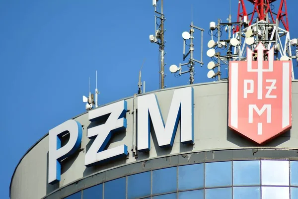 Szczecin Polonia Octubre 2018 Firma Pzm Letrero Empresa Pzm — Foto de Stock