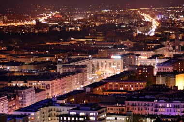 Varşova, Polonya. 30 Ekim 2018. Havadan görünümü Varşova. Gece şehir merkezi Varşova.