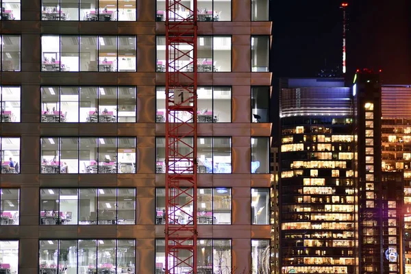 Edificio Uffici Notte Tarda Notte Lavoro Vetro Tenda Parete Edificio — Foto Stock