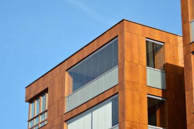  Modern, lüks apartman binası.