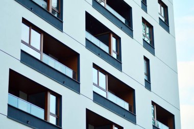  Modern, lüks apartman binası.