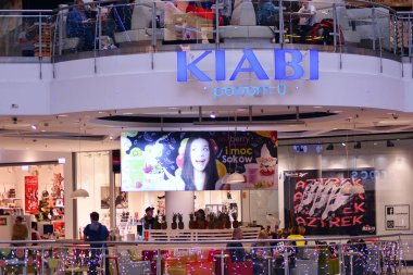 Varşova, Polonya. 10 Kasım 2018. Kiabi imzalamak. Şirket tabela Kiabi.