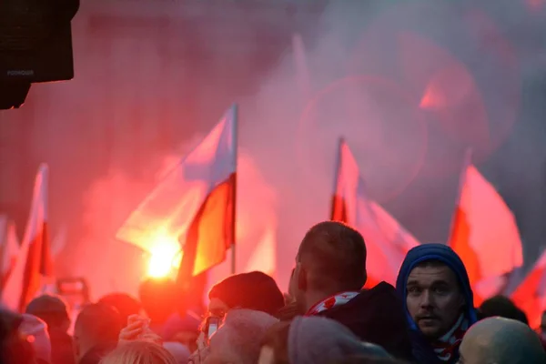 Varsovia Polonia Noviembre 2018 200 000 Personas Participaron Marcha Organizada — Foto de Stock