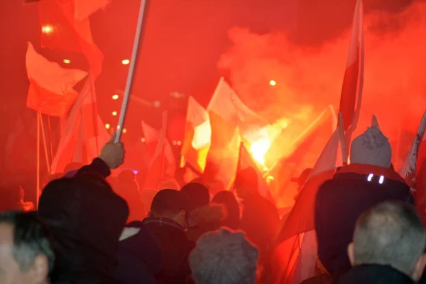 Varsovia Polonia Noviembre 2018 200 000 Personas Participaron Marcha Organizada —  Fotos de Stock