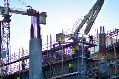 Varşova, Polonya. 28 Kasım 2018. Skyliner Ofis Binası İnşaatı.