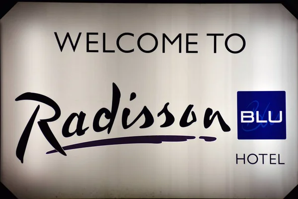 Szczecin Polonia Diciembre 2018 Firme Radisson Blu Letrero Empresa Radisson — Foto de Stock