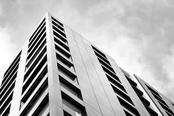 Абстрактный Фрагмент Современной Архитектуры Жилое Современное Здание Черное Белое — стоковое фото