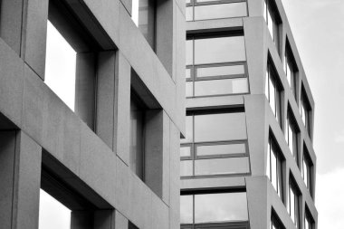 Modern mimarisi, beton ve camdan duvarlar soyut parçası. Siyah ve beyaz.